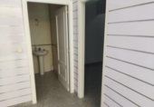 Local comercial en venta con 85m² en Cáceres foto