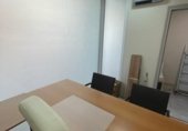 26m² commercial premises for sale in Sabadell, Carrer del Marquès de Comillas photo
