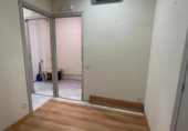 26m² commercial premises for sale in Sabadell, Carrer del Marquès de Comillas photo