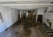 Local comercial en venta con 200m² en Sallent, Carrer Cos foto
