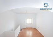 Local comercial en venta con 31m² en Granada, carretera de la sierra foto