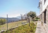1069m² bâtiment industriel pour vente à Pórtugos, photo