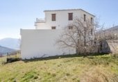 1069m² bâtiment industriel pour vente à Pórtugos, photo
