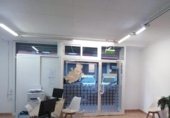 Local comercial en venta con 117m² en el Prat de Llobregat, Avinguda del Canal foto