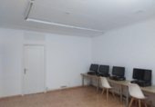 Local comercial en venta con 117m² en el Prat de Llobregat, Avinguda del Canal foto