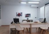 Local comercial en venta con 117m² en el Prat de Llobregat, Avinguda del Canal foto