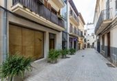 Local comercial en venta con 88m² en Manacor foto