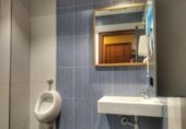 111m² cafétéria pour vente à Pontevedra, dans le quartier de A Virxe do Camiño, Rúa Pintora Maruxa Mallo photo