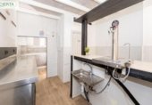 Bar en venta con 50m² en Granada, en la zona de Los Vergeles, Avenida del Emperador Carlos V foto