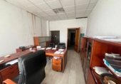 94m² bureau pour vente à Algésiras, Calle Teniente Farmacéutico Miranda photo