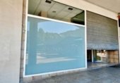 Local comercial en venta con 73m² en Burlada, Plaza de Ezcaba foto