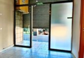 Local comercial en venta con 73m² en Burlada, Plaza de Ezcaba foto