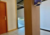 Local comercial en venta con 73m² en Burlada, Plaza de Ezcaba foto