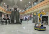 Local comercial
en venda amb llogaters
amb 100m² a Chiclana de la Frontera, Calle Arroyuelo foto