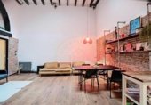 Local comercial en venta con 179m² en Barcelona, en la zona de Barri Gòtic, Carrer dels Còdols foto