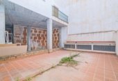 Local comercial en venta con 193m² en Ogíjares, Calle Real Alta foto