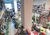 120m² commercial premises for sale in Cáceres, Calle de Túnez photo