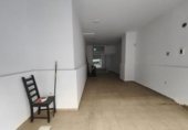 Local comercial en venta con 64m² en Valencia, en la zona de Torrefiel, Calle Alcañíz foto