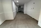 Local comercial en venta con 64m² en Valencia, en la zona de Torrefiel, Calle Alcañíz foto