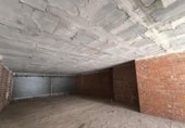117m² commercial premises for sale in Tarrasa, Carrer dels Voluntaris photo