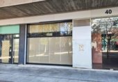 117m² commercial premises for sale in Tarrasa, Carrer dels Voluntaris photo
