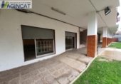97m² commercial premises for sale in Sabadell, Carrer de Sarajevo photo
