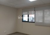 120m² office for rent in Oyón photo