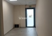 120m² office for rent in Oyón photo