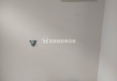 120m² office for rent in Oyón photo
