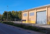 780m² building industrial for rent in Barbastro, carretera salas 10 - 12 photo