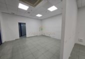 68m² cafeteria for rent in Valencia, in the area of la Carrasca, dels Tarongers photo