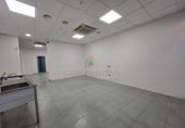 68m² cafeteria for rent in Valencia, in the area of la Carrasca, dels Tarongers photo