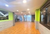 Local comercial en alquiler con 175m² en Santiago de Compostela, en la zona de Aríns, San Marcos foto