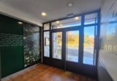 Local comercial en alquiler con 175m² en Santiago de Compostela, en la zona de Aríns, San Marcos foto