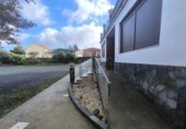 Local comercial en alquiler con 175m² en Santiago de Compostela, en la zona de Aríns, San Marcos foto