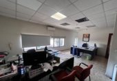 Nave Industrial en venta con 1360m² en Elche foto