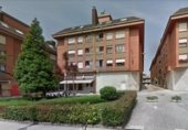 132m² locaux commerciaux pour vente à Oviède, dans le quartier de Pumarín photo