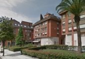 132m² locaux commerciaux pour vente à Oviède, dans le quartier de Pumarín photo
