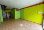 Local comercial en venta con 45m² en Badajoz foto