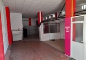 Local comercial en venta con 214m² en Cáceres, Calle Gran Bretaña foto
