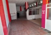Local comercial en venta con 214m² en Cáceres, Calle Gran Bretaña foto