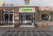 Local comercial en venta con 159m² en Granada, en la zona de Barrio de la Virgen, Calle San Pedro Mártir foto