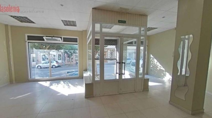 Local comercial