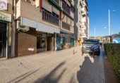 61m² commercial premises for sale in Granada, in the area of Lakes Cross, Calle Grabador David Roberts photo