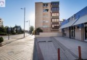 61m² commercial premises for sale in Granada, in the area of Lakes Cross, Calle Grabador David Roberts photo