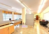 100m² bureau pour vente à Reus, dans le quartier de Muralla, Carrer de Dom Bosco photo