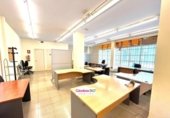100m² bureau pour vente à Reus, dans le quartier de Muralla, Carrer de Dom Bosco photo