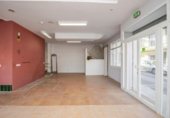 Edificio en venta con 460m² en Mairena del Aljarafe, Calle Ciáurriz foto