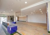 Edificio en venta con 460m² en Mairena del Aljarafe, Calle Ciáurriz foto
