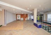 Edificio en venta con 460m² en Mairena del Aljarafe, Calle Ciáurriz foto